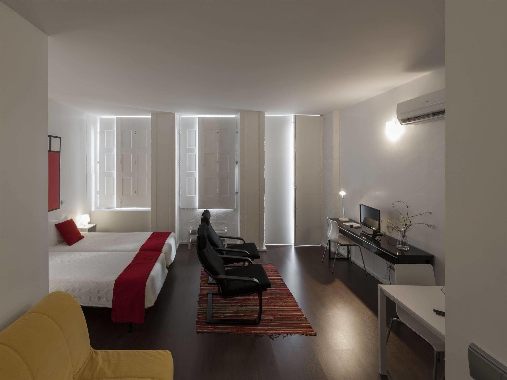 Fine Arts Studios By Olala Homes Porto Exterior photo