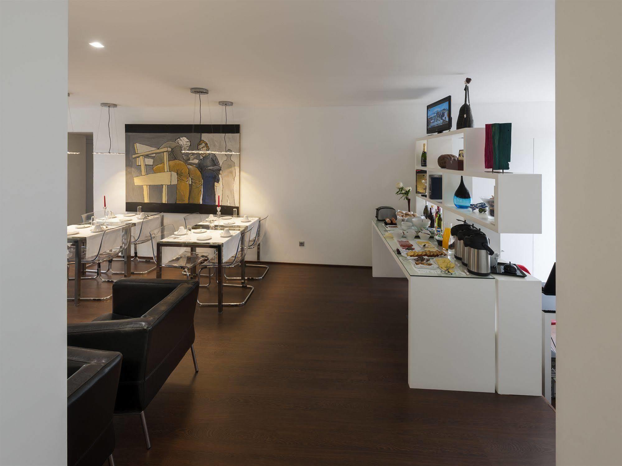 Fine Arts Studios By Olala Homes Porto Exterior photo
